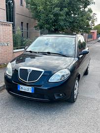Lancia Y 1.2 Argento con impianto GPL