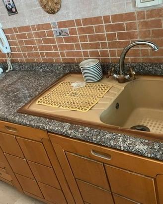 ripiani in granito per cucina 