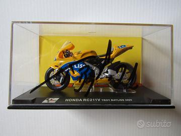 Modellino 1/24 Honda T. Bayliss con autografo