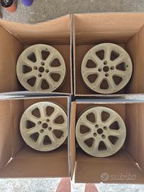 Cerchi 16" Ford Fiesta da raddrizzare/rigenerare