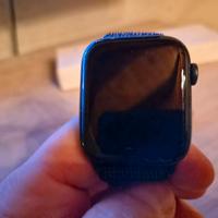 IPhone SE 44mm 