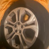Cerchi con gomme nuovi range rover