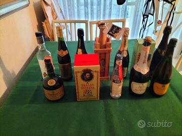 Set Bottiglie Vini Liquori Vintage