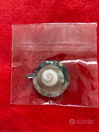 Cindolo di conchiglia nuovo in madreperla