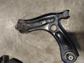 Braccio oscill ant. dx SEAT IBIZA 1422cc TDI 2010