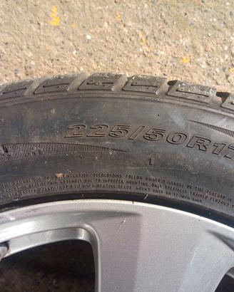 Ruote complete cerchi 17 con gomme invernali