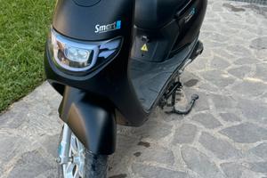 Motorino elettrico Icone smart
