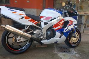 Honda CBR 900 RR