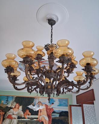 Lampadario antico in ottone  originale 