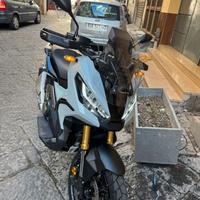 Honda xadv 750