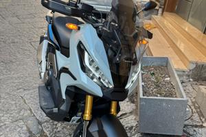 Honda xadv 750