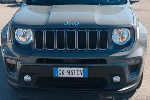 privato  Jeep Renegade 4E plug in 190 cv