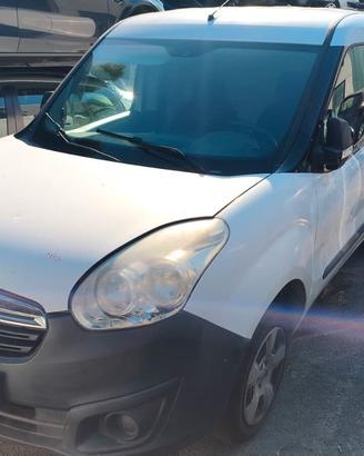 Pezzi di ricambio Opel combo anno 2012