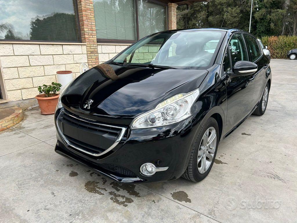 Subito - AUTOMERCATO SRL - PEUGEOT 208 1.6 e-HDi 92 CV S&S - Auto In  vendita a Catania