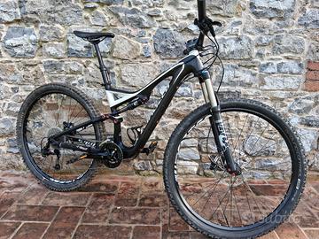 Specialized Stunjumper Comp Carbon 29 Full tg. M