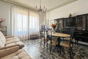 Ampio e Senza Condominio - Guarda qui
