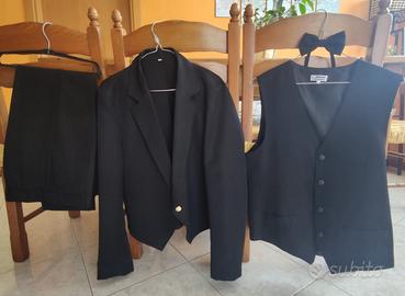 Divisa cameriere 3 pezzi  tg M/44 nera