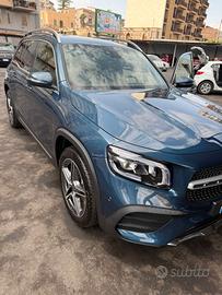 MERCEDES GLB