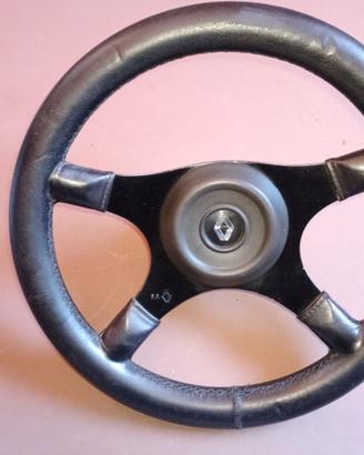 Volante sportivo per Renault Fuego e Renault 18