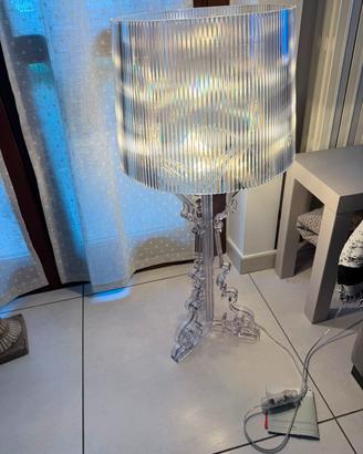 Lampada Bourgie Kartell - design Ferruccio laviani