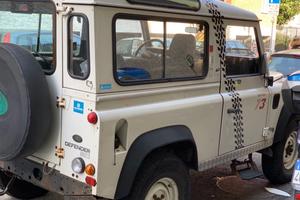 LAND ROVER Defender - 2002