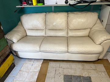 Dicano in pelle bianco - Arredamento e Casalinghi In vendita a Bergamo