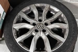 4 Cerchi Lega VW 16” + 4 Gomme Pirelli 215/45 R16