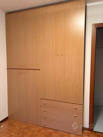 Armadio in buone condizioni