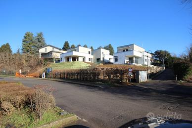 Nuova villa in centro