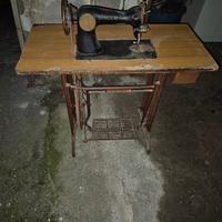 macchina da cucire antica