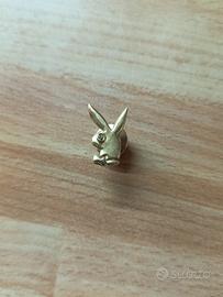 spilla da giacca in oro 