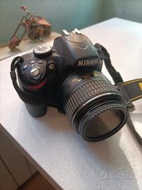 nikon d3200 + obbiettivo 