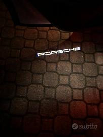 Luci sottoporta Porsche