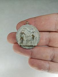 MEDAGLIA PREMIO BONIS ARTIBUS RELIGIONI