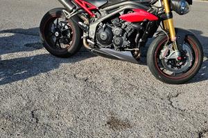 Triumph Speed Triple 1050 R 2017