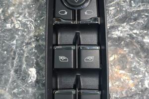 Pulsantiera Alzavetri SX porsche cayenne macan