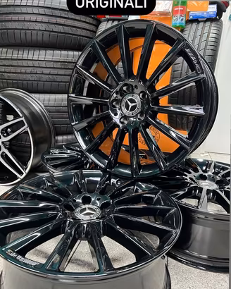 Cerchi Mercedes AMG Originali 19 Come Nuovi 6 kit