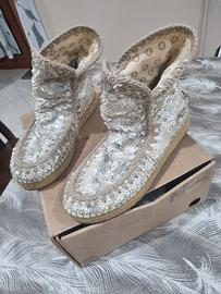 scarpe stivaletto mou