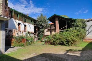 Fabbricato da ristrutturare