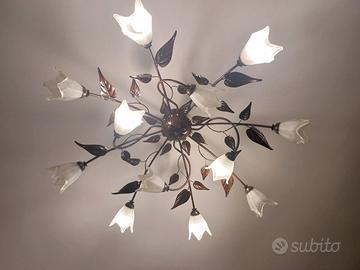 Lampadario in ferro battuto