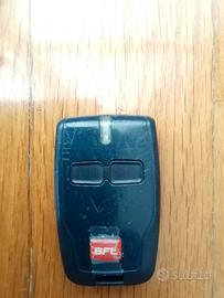 Radiocomando BFT MITTO2B originale + pile nuove