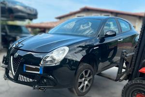 ALFA GIULIETTA (SOLO RICAMBI)