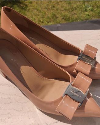 Décolleté Ferragamo 37D
