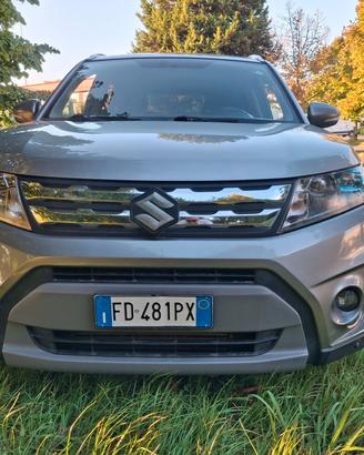 Suzuki Vitara 1.6 DDiS V-Cool-EURO6b-PELLE-NAVI-