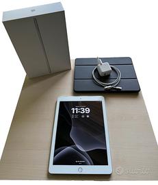 Ipad 6°gen 128GB pari al nuovo + accessori