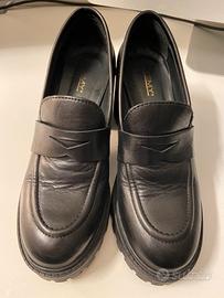 Scarpa mocassino con tacco pelle nera Temy 38