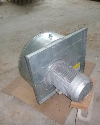 MOTORE  TRIFASE Potenza  1,50 KW