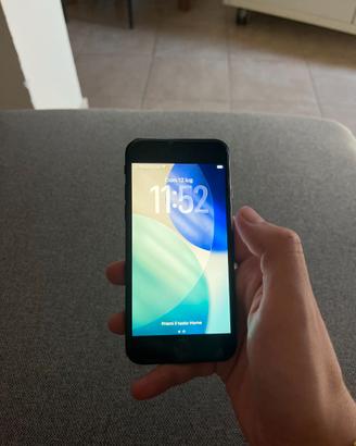 iPhone SE 2ª Generazione 64GB