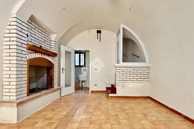 CASA SEMINDIPENDENTE A SAREZZO