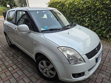Suzuki Swift 1,3 4x4 benzina 2009